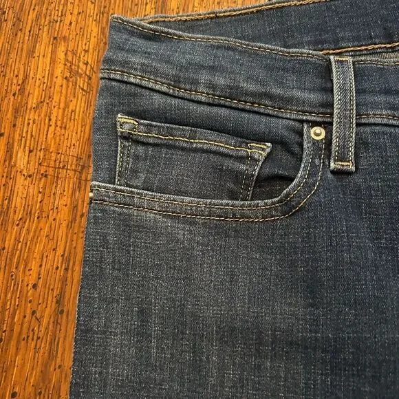 Levi's Classic 311 with Iconic Label EUC.   31 - Picture 8 of 8